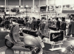 anni-cinquanta-la-vespa-al-salone-del-ciclo-e-motociclo.jpg